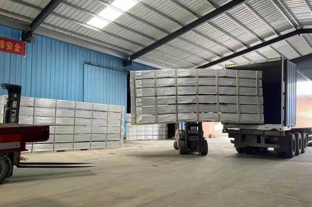 Primed pine moulding factory wholesale